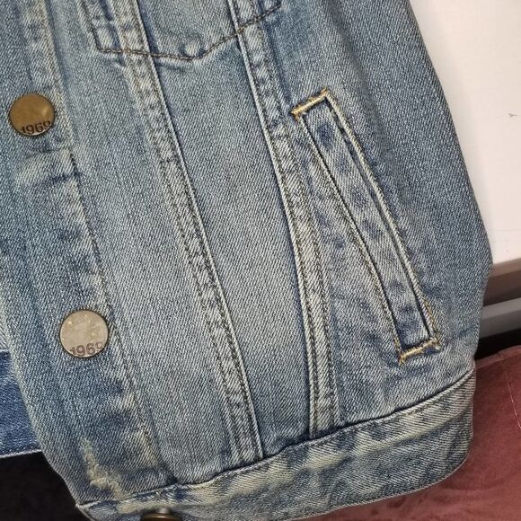 GAP 1969 Distressed Button Down Denim Jean Vest - Picture 8 of 15